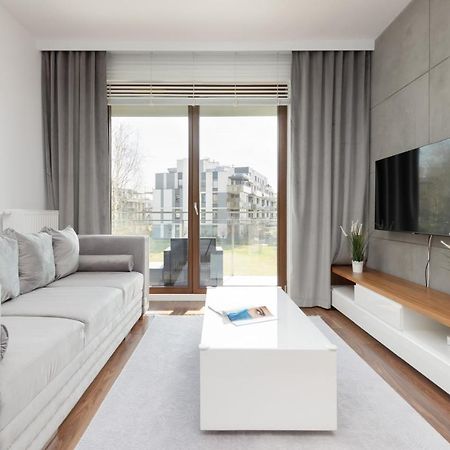 Glamorous Wilanow Apartment By Renters Varsovia Exterior foto