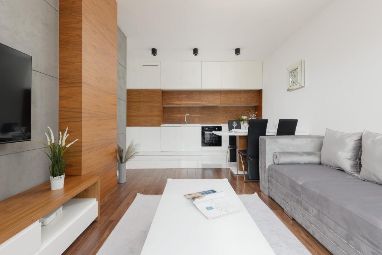 Glamorous Wilanow Apartment By Renters Varsovia Exterior foto