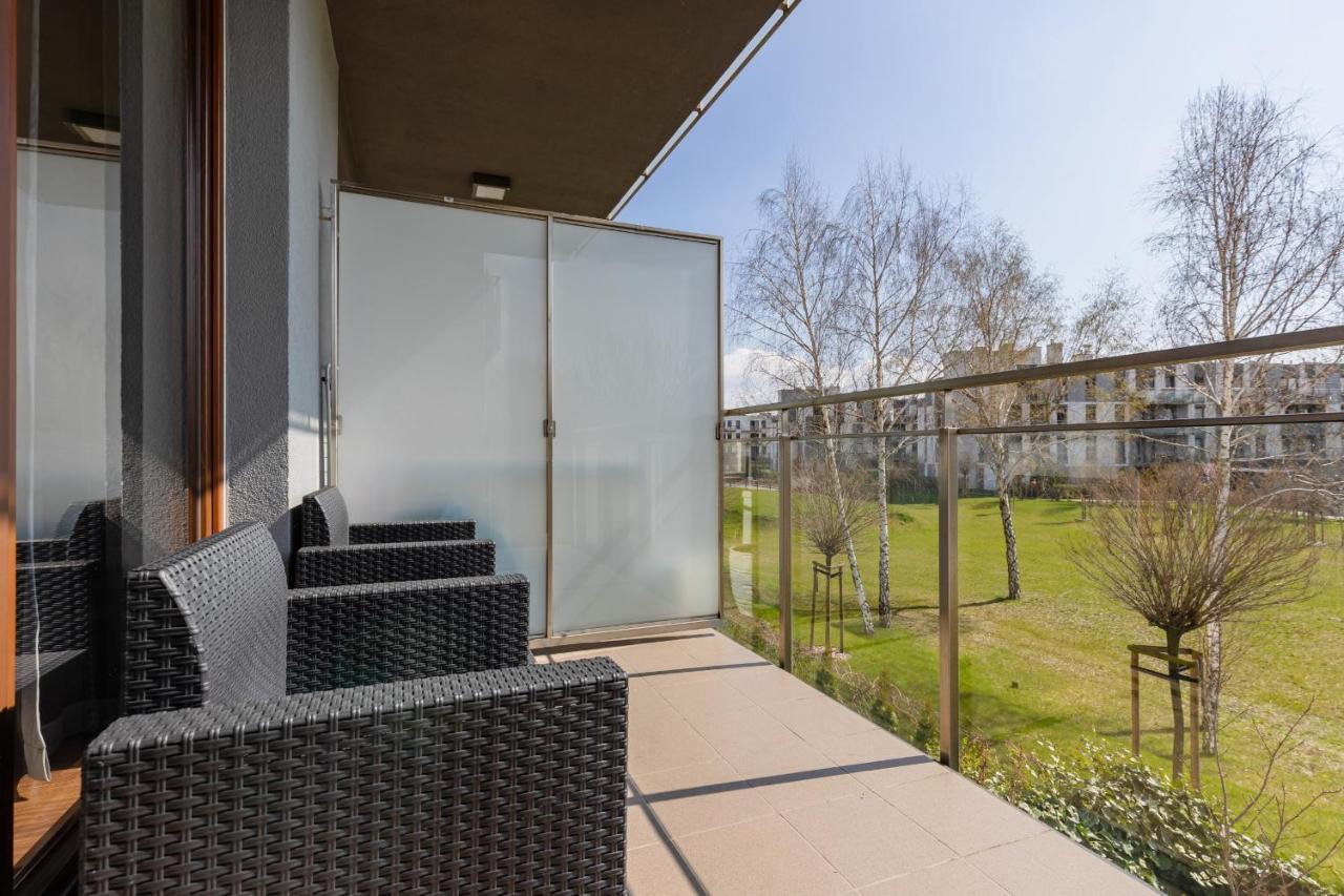 Glamorous Wilanow Apartment By Renters Varsovia Exterior foto
