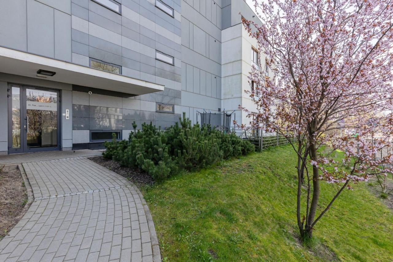 Glamorous Wilanow Apartment By Renters Varsovia Exterior foto